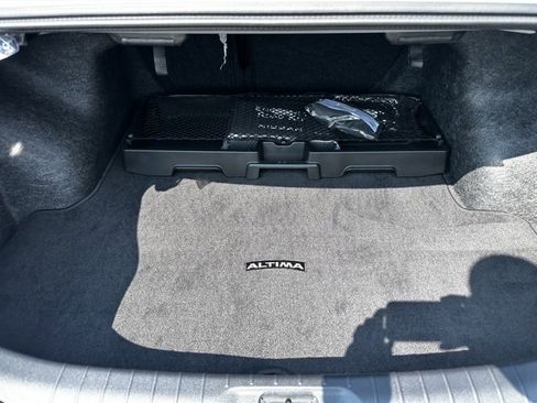 New 2025 Nissan Altima 2.5 SR w/ SR Premium Package image 16