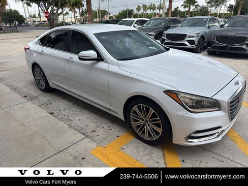Used 2018 Genesis G80 3.8 RWD image 1