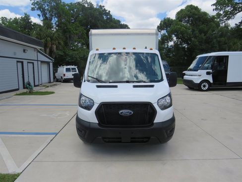 Used 2023 Ford Transit 350 DRW RWD image 2