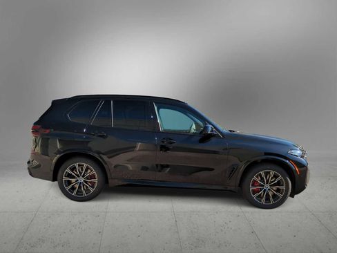 Used 2026 BMW X5 M60i image 9