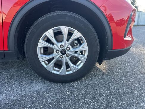 Used 2024 Ford Escape Active image 5