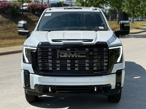 New 2026 GMC Sierra 3500 Denali Ultimate AWD/4WD image 8