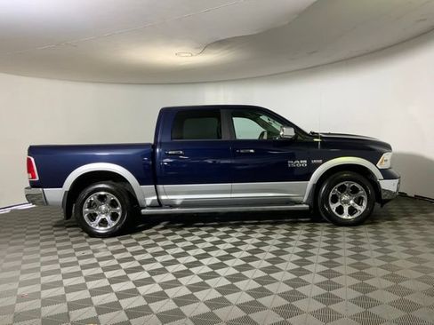 Used 2015 RAM 1500 Laramie w/ Convenience Group AWD/4WD image 4