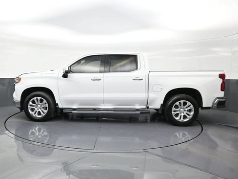 Used 2023 Chevrolet Silverado 1500 LTZ RWD image 2