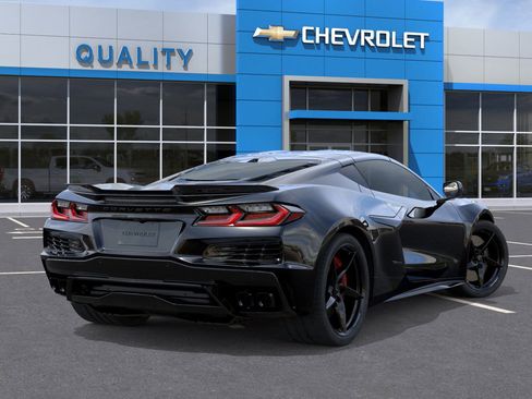 New 2026 Chevrolet Corvette E-Ray image 4
