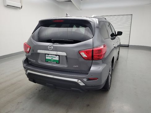 Used 2020 Nissan Pathfinder S AWD/4WD image 7