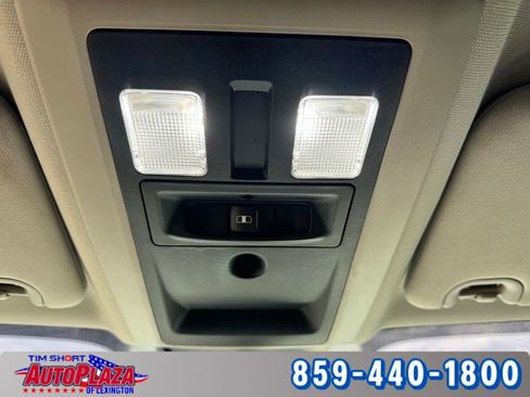 Used 2017 RAM 2500 SLT AWD/4WD image 32