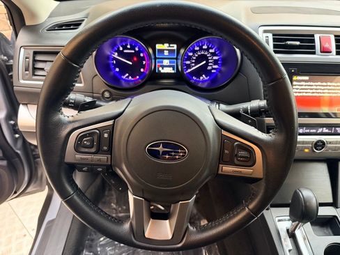 Used 2017 Subaru Outback 2.5i Premium AWD/4WD image 18