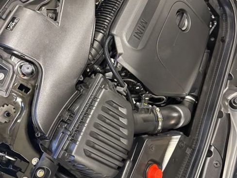 Used 2021 MINI Cooper S w/ Signature Upholstery Package image 31