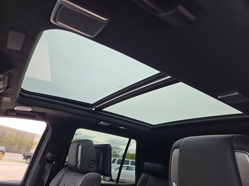 New 2026 Cadillac Escalade Platinum Sport AWD/4WD image 30