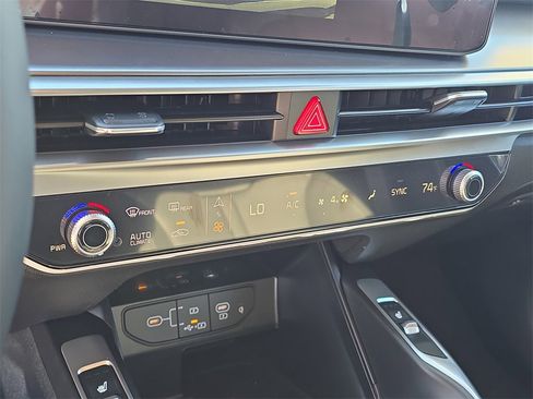 New 2026 Kia Sorento S image 26