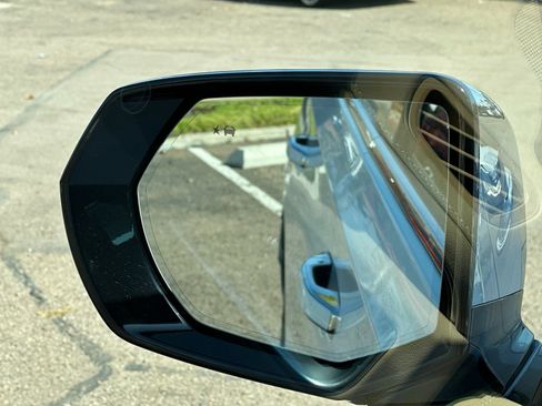 Used 2022 Chevrolet Tahoe Premier image 33