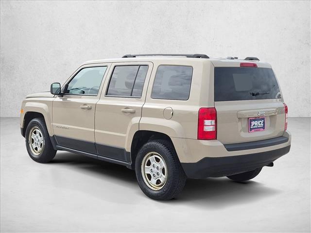 Used 2016 Jeep Patriot Sport w/ Power Value Group FWD image 8