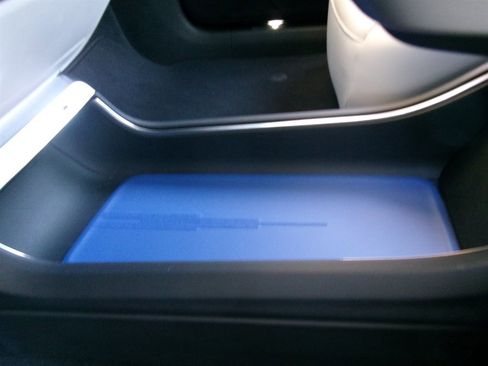 Used 2024 Cadillac Lyriq Sport image 29