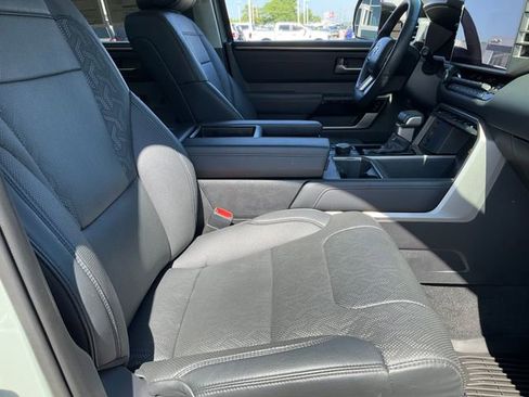 Used 2024 Toyota Tundra Limited AWD/4WD image 20