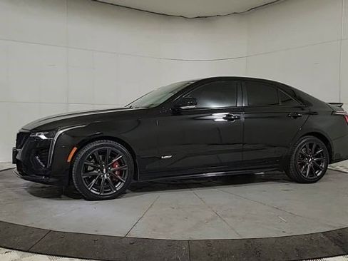 Certified 2022 Cadillac CT4 V w/ Navigation Package image 8