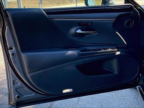 Used 2020 Lexus ES 350 w/ Premium Package image 25