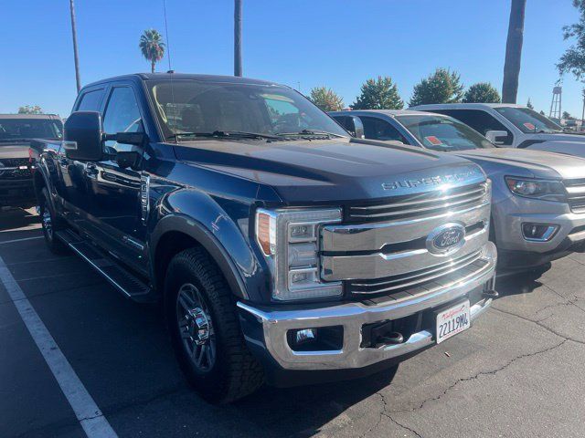 Used 2018 Ford F250 Lariat w/ Lariat Ultimate Package RWD image 4