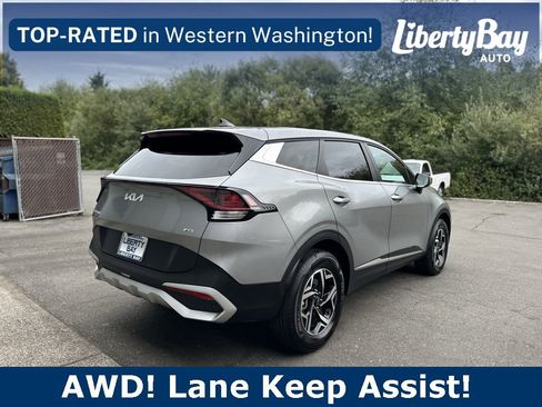 Used 2024 Kia Sportage LX image 6