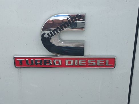Used 2024 RAM 2500 Big Horn AWD/4WD image 32