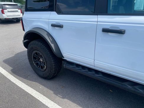 Used 2024 Ford Bronco Wildtrak AWD/4WD image 5