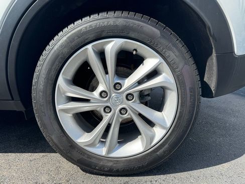 Used 2023 Buick Encore GX Preferred w/ Cold Weather Comfort Package image 25