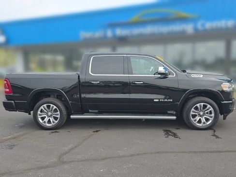 Used 2022 RAM 1500 Limited w/ Body Color Bumper Group AWD/4WD image 9