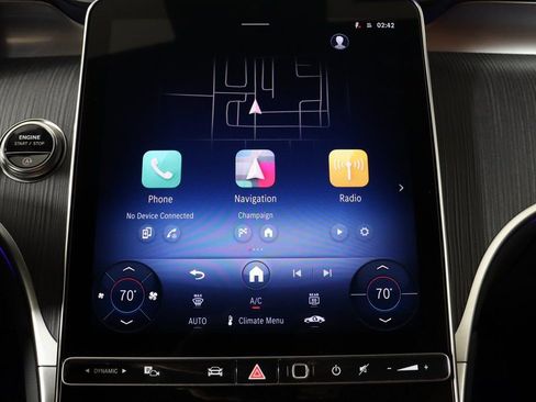 Used 2026 Mercedes-Benz GLC 300 4MATIC image 4