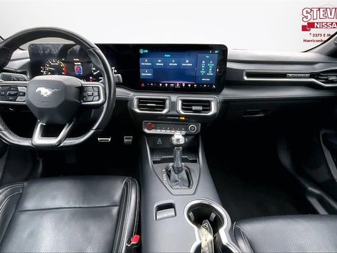 Used 2024 Ford Mustang Premium image 7