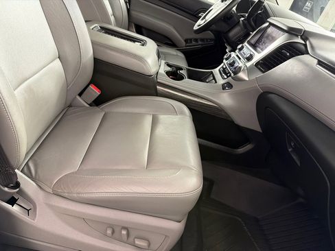 Used 2017 Chevrolet Tahoe LT w/ Luxury Package image 24