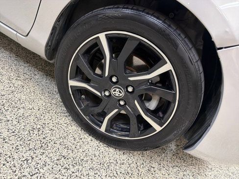 Used 2015 Toyota Yaris SE image 49