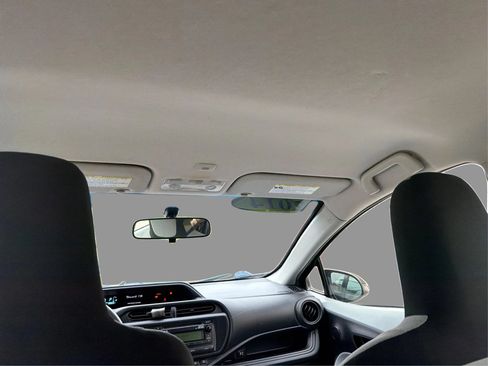 Used 2014 Toyota Prius C One FWD image 19