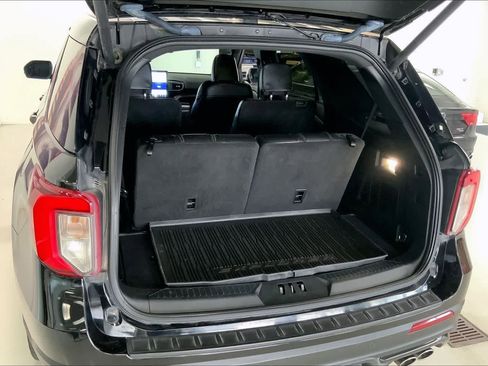 Used 2022 Ford Explorer ST w/ Equipment Group 401A AWD/4WD image 15