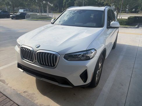 Certified 2023 BMW X3 xDrive30i w/ Convenience Package AWD/4WD image 3