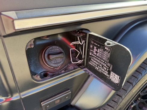 Used 2018 Mercedes-Benz G 63 AMG 4MATIC image 54