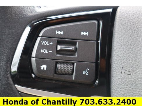 Certified 2025 Honda Odyssey Touring image 12