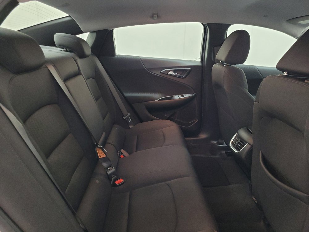 Used 2023 Chevrolet Malibu LT FWD image 19