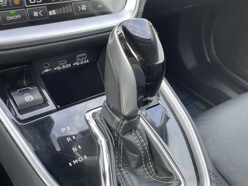 Used 2023 Subaru Legacy Touring XT image 27
