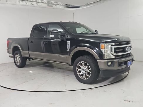 Used 2022 Ford F250 King Ranch w/ FX4 Off-Road Package image 8