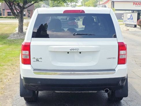 Used 2015 Jeep Patriot Limited w/ Sun/Sound Group AWD/4WD image 5