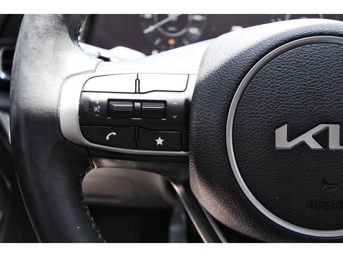 Certified 2023 Kia Sportage SX FWD image 17