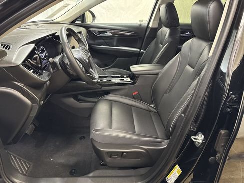 Used 2023 Buick Envision Essence AWD/4WD image 10