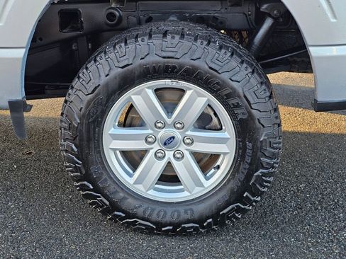 Certified 2023 Ford F150 XLT w/ Trailer Tow Package image 11