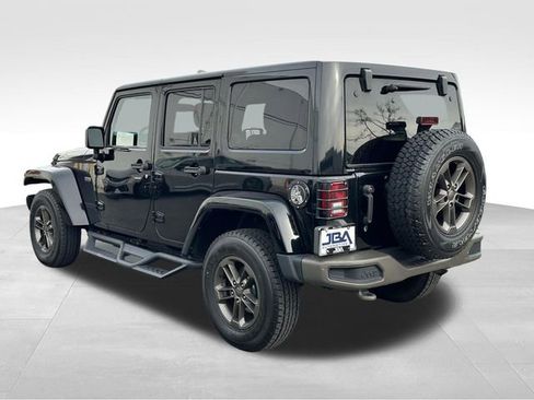 Used 2016 Jeep Wrangler Unlimited Sahara image 24