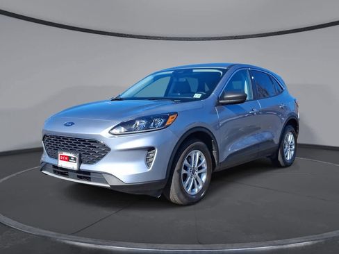 Used 2022 Ford Escape SE w/ Convenience Package image 1