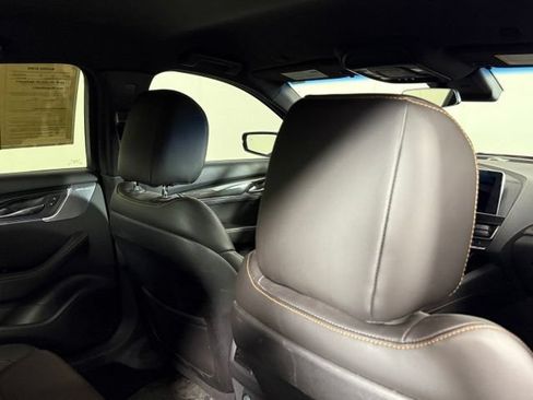 Used 2020 Cadillac CT5 V w/ Premium Package RWD image 31