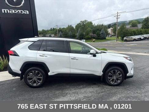 Used 2025 Toyota RAV4 Limited w/ Advanced Technology Package AWD/4WD image 9