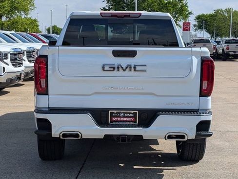 New 2026 GMC Sierra 1500 Denali Ultimate AWD/4WD image 4