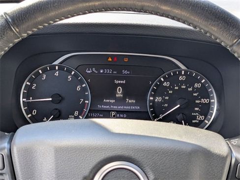 Used 2022 Nissan Frontier SV image 21