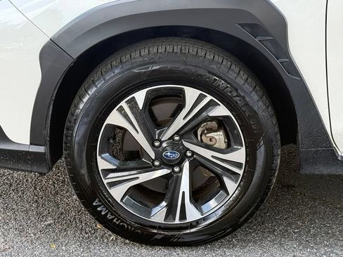 Used 2024 Subaru Crosstrek 2.0i Premium AWD/4WD image 6